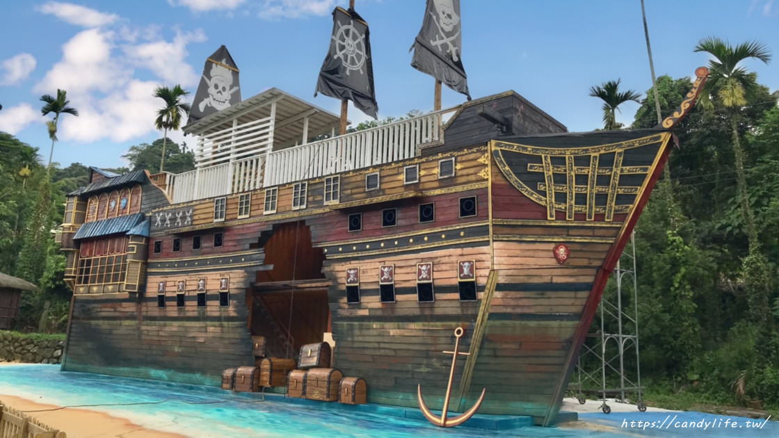 打卡最新亮點！童話風可愛海盜村，超巨大海盜船、3D彩繪牆、童話世界場景，7/20試營運免費參觀～