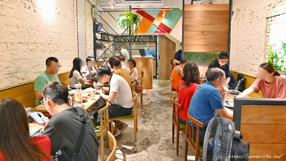 來呷飯川食堂│台中平價川菜料理，兩人也可以吃合菜，香辣過癮，也有不辣的川菜料理唷～