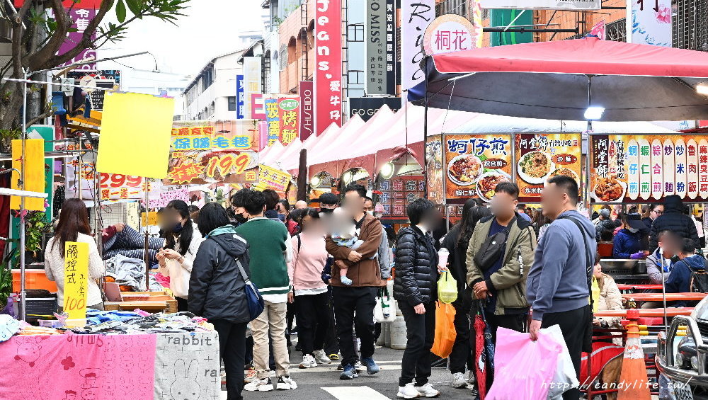 2024天津年貨大街，今年好多不一樣美食攤位，小紅書爆紅美食通通在這裡