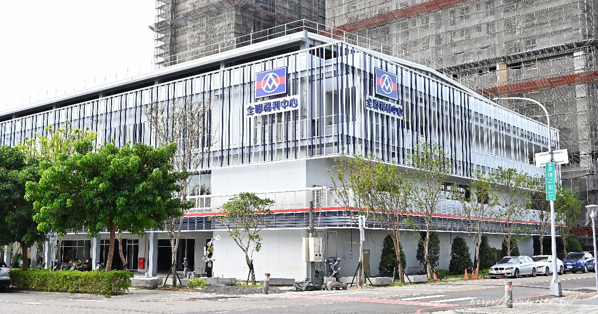 台中最大全聯福利中心旗艦店，招牌已掛上，全台首間四層樓複合式百貨商場即將完工