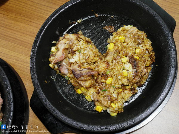 Pepper Lunch 胡椒廚房(台中中友店)：〖台中│美食〗Pepper Lunch 胡椒廚房 - 台中中友店 ❤ Pepper Lunch 胡椒廚房終於來台中展店囉!!地點就在中友百貨A棟B3樓美食街，7/14-23還有主餐第二件半價唷