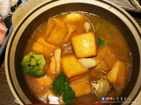 光食 料理：〖台中│美食〗光食 料理 ❤ 西屯深夜美食，近老虎城~餐點非常多樣化，烤物、炸物、炒物、煮物等美食任君挑選，宵夜小酌聚餐的好所在~