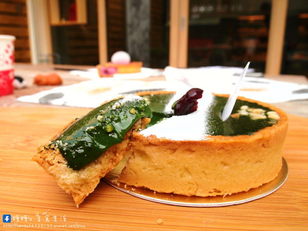 蒔初甜點 Originl'a Tart & Dessert：〖台中│美食〗蒔初甜點 Originl'a Tart &amp; Dessert ❤ 隱藏在台中動漫彩繪巷的手作甜點，以外帶為主，店外也有提供座位區唷