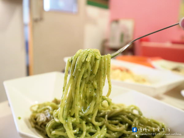 隨義煮：〖台中│美食〗逢甲隨義煮 ❤ 逢甲平價義大利麵、燉飯推薦!!百元有找，讓你吃到用料實在，份量十足的義式料理~