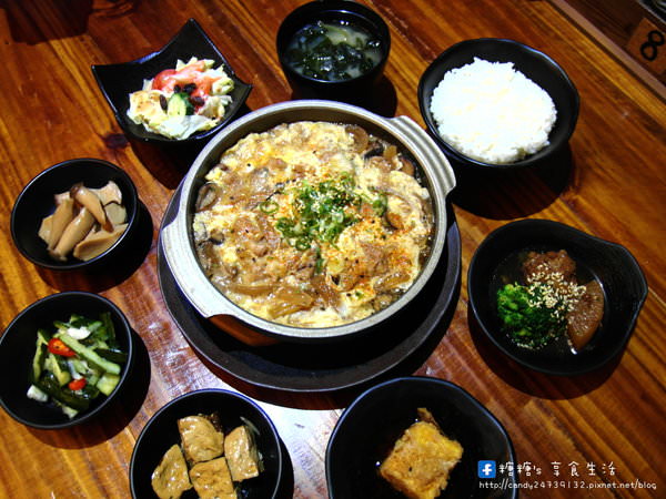 遇見和食-興大店：〖台中│美食〗遇見和食-興大店 ❤ 台中日式定食推薦~小菜、白飯、飲品、味噌湯讓你通通吃到飽，無收服務費!近中興大學，學生聚餐好所在~