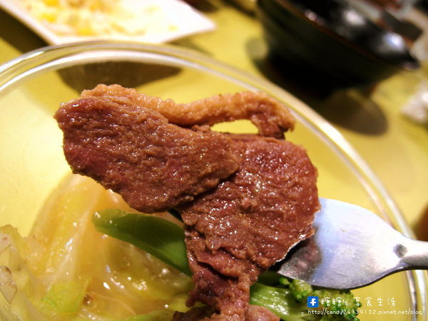 凱薩盒子：〖台中│美食〗凱撒盒子日式洋食專賣店 ❤ 日式丼飯／手作比薩／米烏龍麵／香醇咖啡，還有冬季薑母鴨創意料理新上市!!