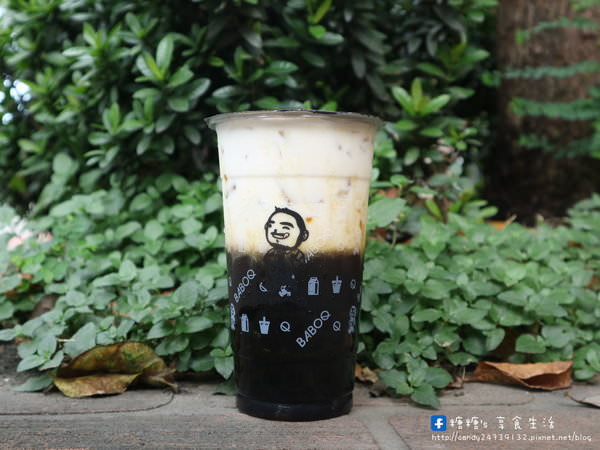 BABOQ 献作黑糖飲品(中港店)：〖台中│美食〗BABOQ 献作黑糖飲品-中港店 ❤ 逢甲超人氣飲品BABOQ献作黑糖飲品開貳店囉，近新光三越百貨!!!Q彈黑糖珍珠搭配香濃鮮奶，好喝令人欲罷不能~