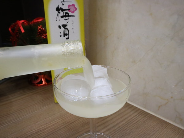 熊野紀州濁梅酒：〖全台│寶雅〗微醺又好喝的日本梅酒在寶雅也買的到囉!!推薦熊野紀州濁梅酒、神聖抹茶清酒、紀州柚子梅酒，好喝又順口~