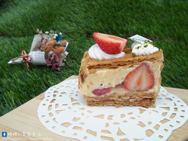 La Saison Patisserie Formosa   旬蜜法式甜點：〖台中│美食〗La Saison Patisserie Formosa 旬蜜法式甜點 ❤ 小巧有質感的法式甜點店，採外帶方式~嚴用台灣在地食材，並以有機為優先，做出帶著台灣味的法式甜點!!