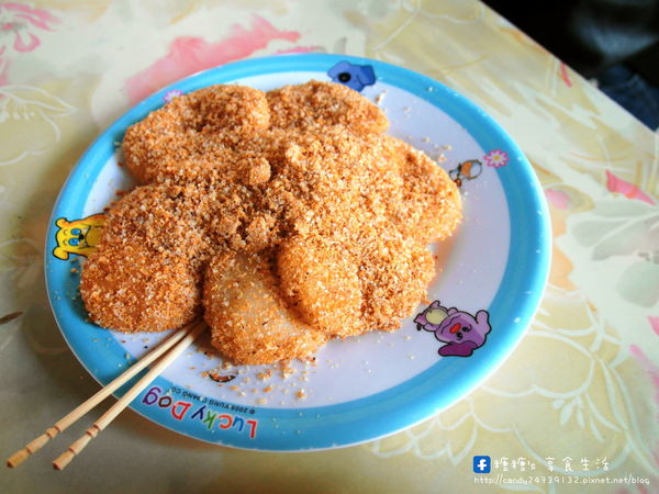 忠孝豆花：〖台中│美食〗忠孝豆花 ❤ 忠孝夜市超人氣小吃，價格親民，用料實在，口感超綿密的手工豆花，還有多款中式小吃及Q到不行的麻糬!!