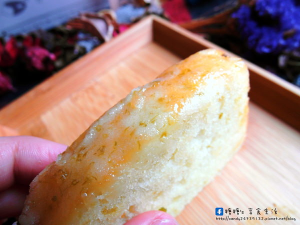 Glocke Bakery：〖台中│美食〗Glocke Bakery ❤ 使用天然食材入料，手作檸檬塔、藍莓塔及抹茶紅豆乳酪塔都好好吃，還有多款磅蛋糕任你挑選~