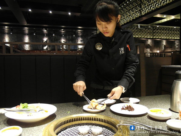 屋馬燒肉(國安店)：〖台中│美食〗屋馬燒肉(國安店) ❤ 號外號外!!台中超人氣日式燒肉店＂屋馬燒肉國安店＂開幕囉!!地點就在國安一路米平方商場，這次裝潢更寬敞更氣派~