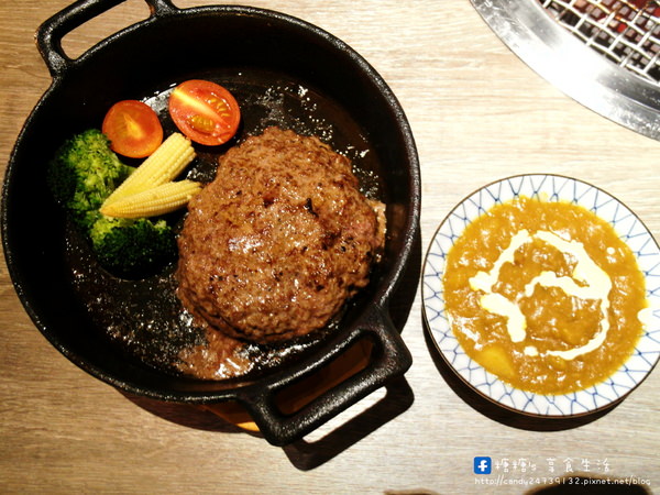 山鯨燒肉：〖台中│美食〗山鯨燒肉 ❤ 台中燒肉推薦!!印月集團燒肉品牌，肉品優質，套餐豐富，還可自選特色美食!!不定期還會舉辦燈籠之夜，當天還有抽獎活動唷!!