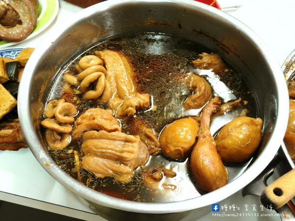 竹仔腳陽春麵：〖台中│美食〗竹仔腳陽春麵 ❤ 台中南屯老街必吃美食!!從早到晚人潮都爆滿~不只麵好吃，連滷味都很讚!!