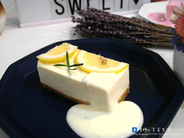 有點甜cafe A Littlesweet：〖台中│美食〗有點甜cafe A Littlesweet ❤ 文清風老宅甜點店，主打生乳酪及戚風蛋糕，飲料跟甜點都好美好美阿~