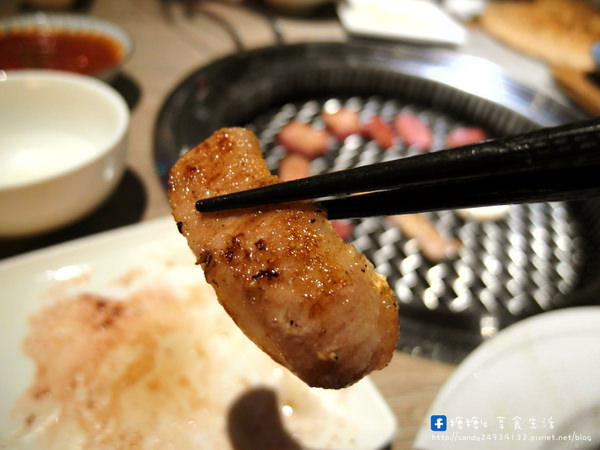 山鯨燒肉：〖台中│美食〗山鯨燒肉 ❤ 台中燒肉推薦!!印月集團燒肉品牌，肉品優質，套餐豐富，還可自選特色美食!!不定期還會舉辦燈籠之夜，當天還有抽獎活動唷!!