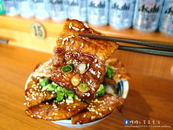 信兵衛：〖台中│美食〗信兵衛 ❤ 手作丼飯壽司日式料理，靠近中華夜市，用料實在，價格平價，大推他們家的牛五花握壽司!!