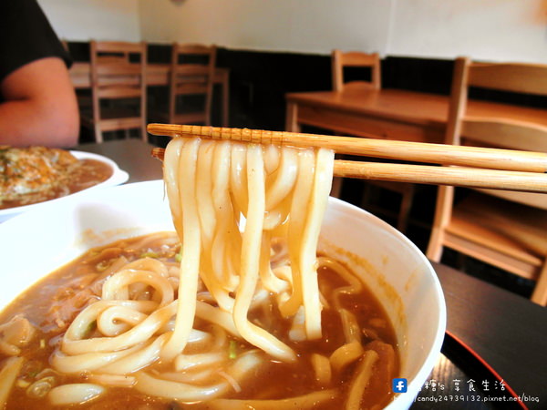 茶寮侘助：〖台中│美食〗茶寮侘助 ❤ 隱藏在住宅中的日式咖哩，沒提前一個月訂位絕對吃不到，除了咖哩外還有抹茶等各式甜點唷!!