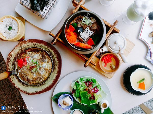 錦小路物語 甜點和菓子屋 日式懷石輕食：〖台中│美食〗錦小路物語 甜點和菓子屋 日式懷石輕食 ❤ 夏日限定煤炭精靈水果刨冰超萌登場!!每日下午兩點後開賣~還有超卡哇伊的私房蕎麥冷麵，清爽又消暑!